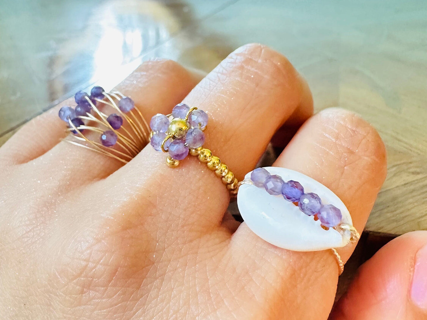 Bague Fleurs Marguerite avec perles de pierres naturelles