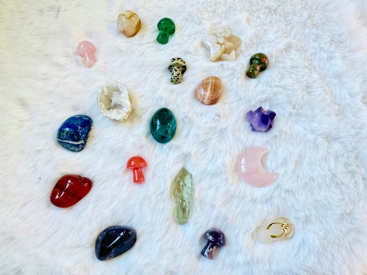 Calendrier de l’Avent 12 pierres et bijoux, pierre semi-précieuse, bijoux fait main, déco maison, cadeau Noël , crystal pet, wicca magique