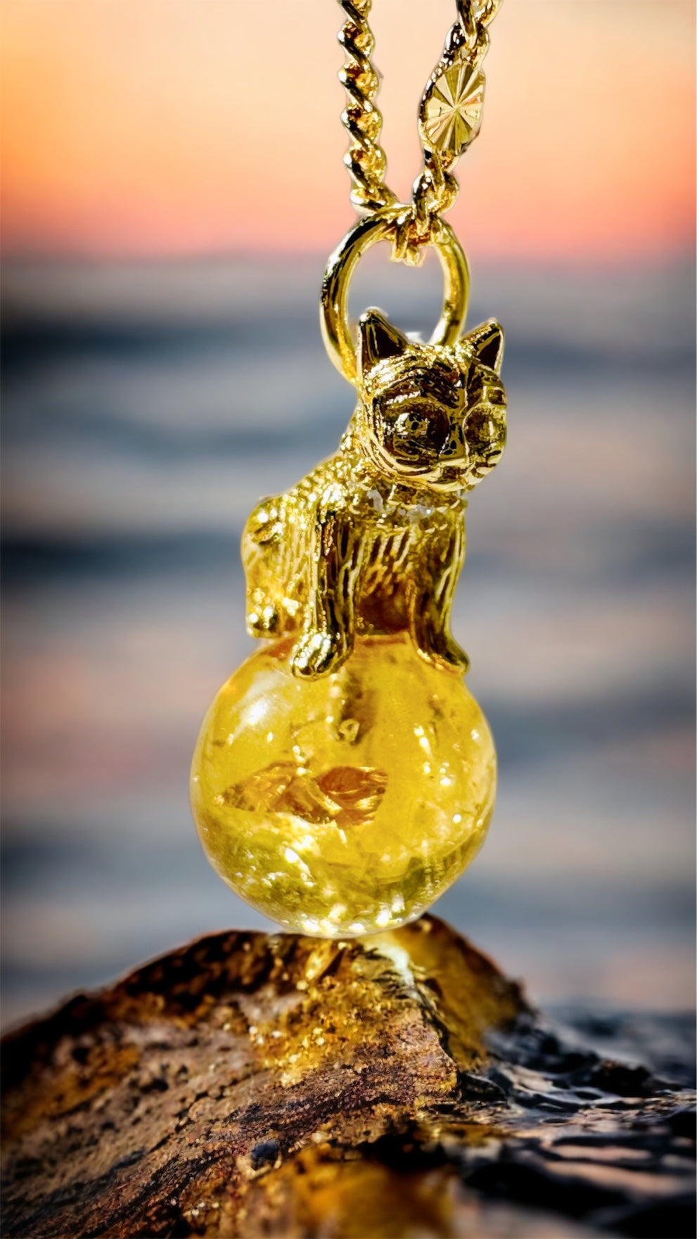 Collier citrine avec chat, bijoux en pierres précieuses jaunes, cadeau pour elle, tour de cou d’été, anniversaire mariage, Wicca witch style