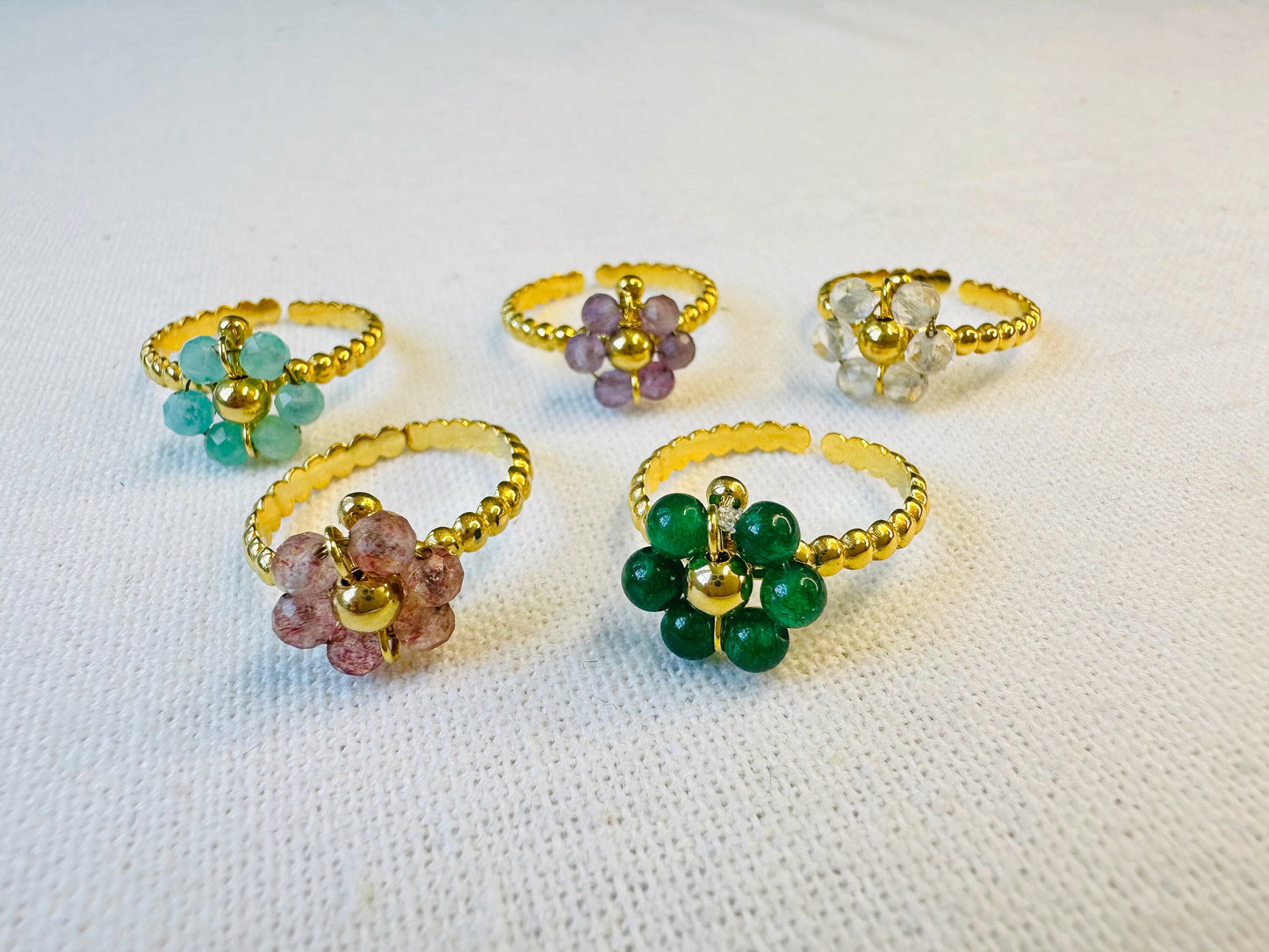 Daisy Flowers Ring with natural stone beads