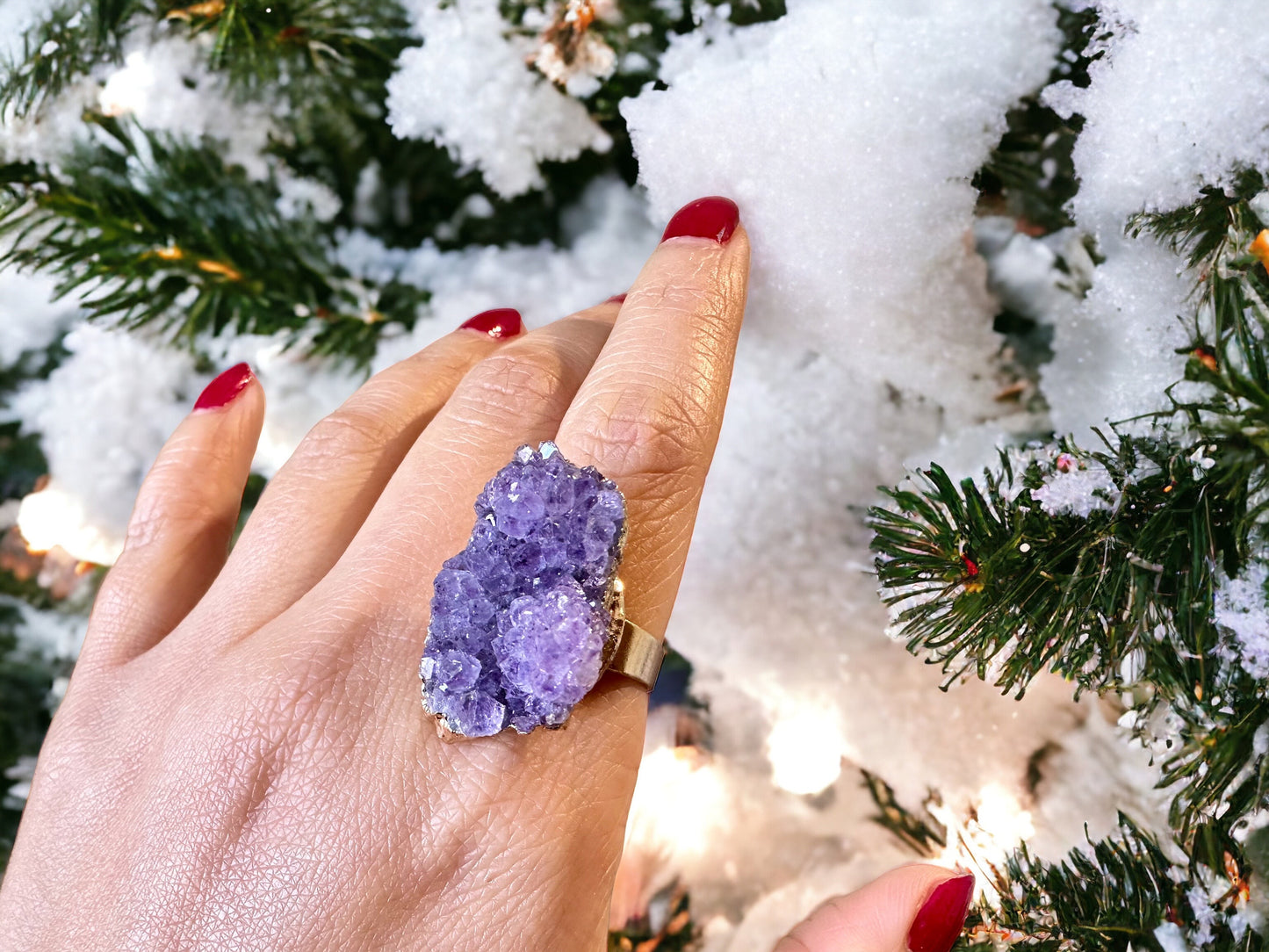 Bague cocktail avec geode Améthyste naturelle