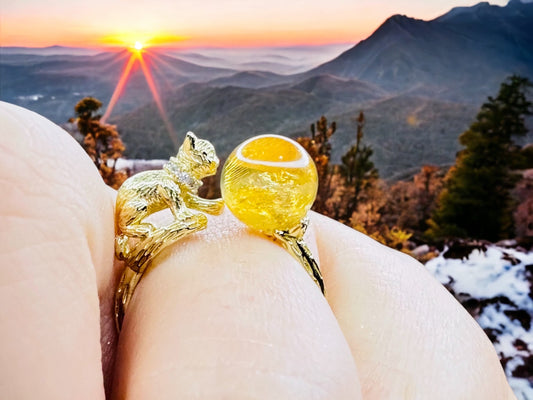 Bague ajustable en citrine avec chat